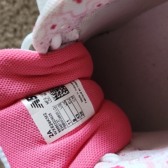 New Balance Susan G Komen Leather Sneakers - Picture 5 of 5